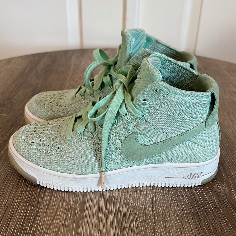 Nike Women's AF1 Ultra Flyknit